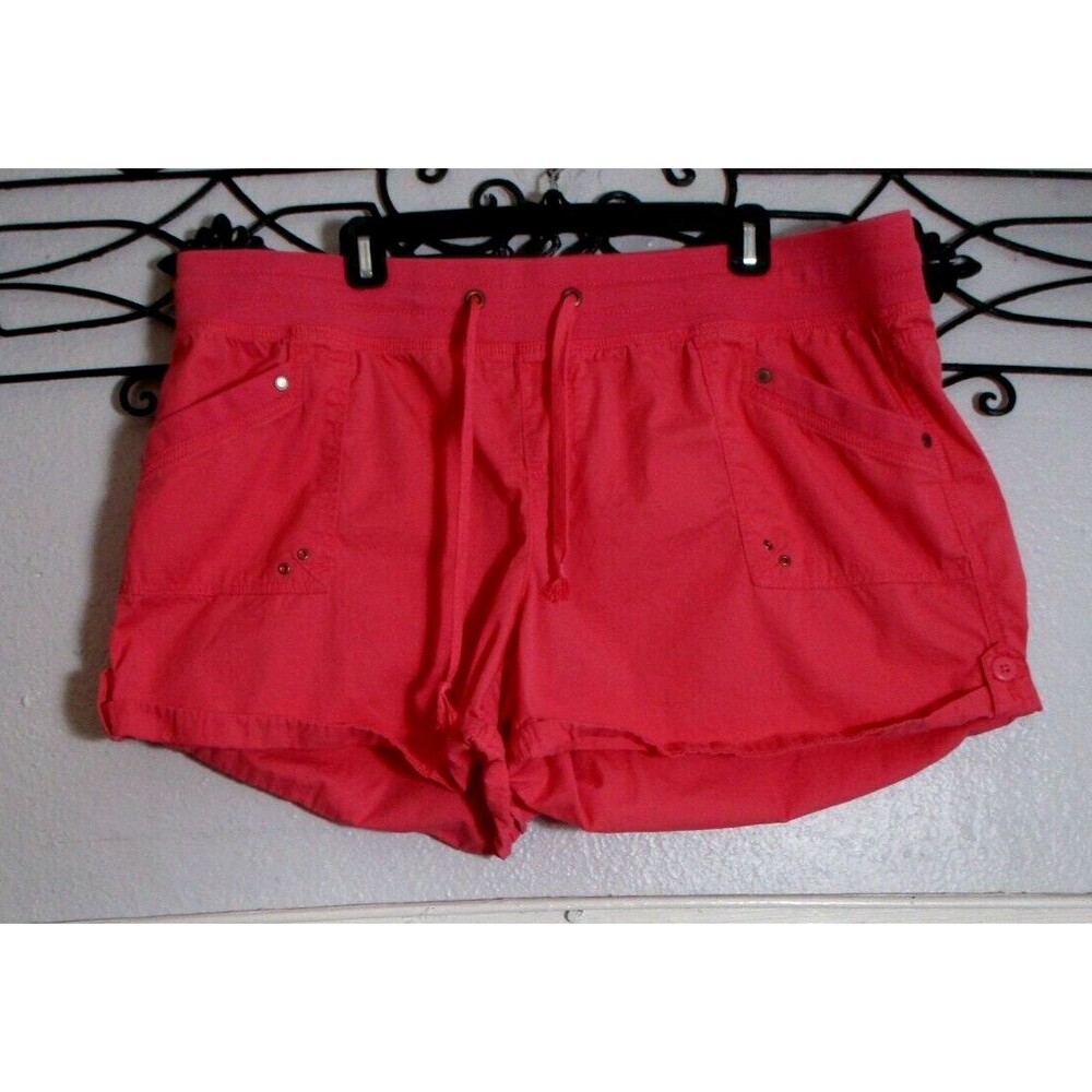 Maurices Shorts Size 2X Salmon Elastic Waist Pockets